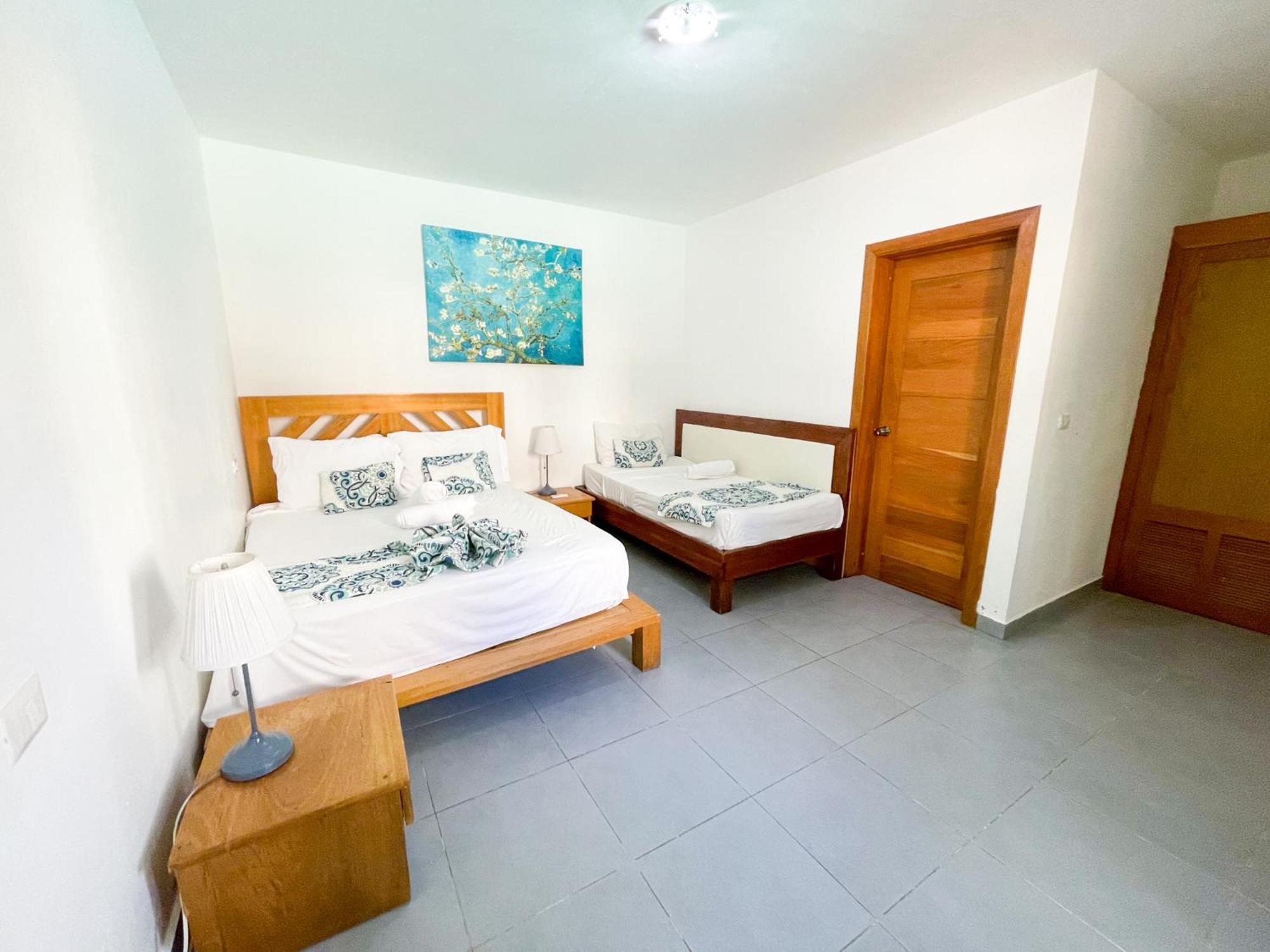 Sol Caribe Del Mar Los Corales Bavaro Studios Suites Beach & Pool بونتا كانا المظهر الخارجي الصورة