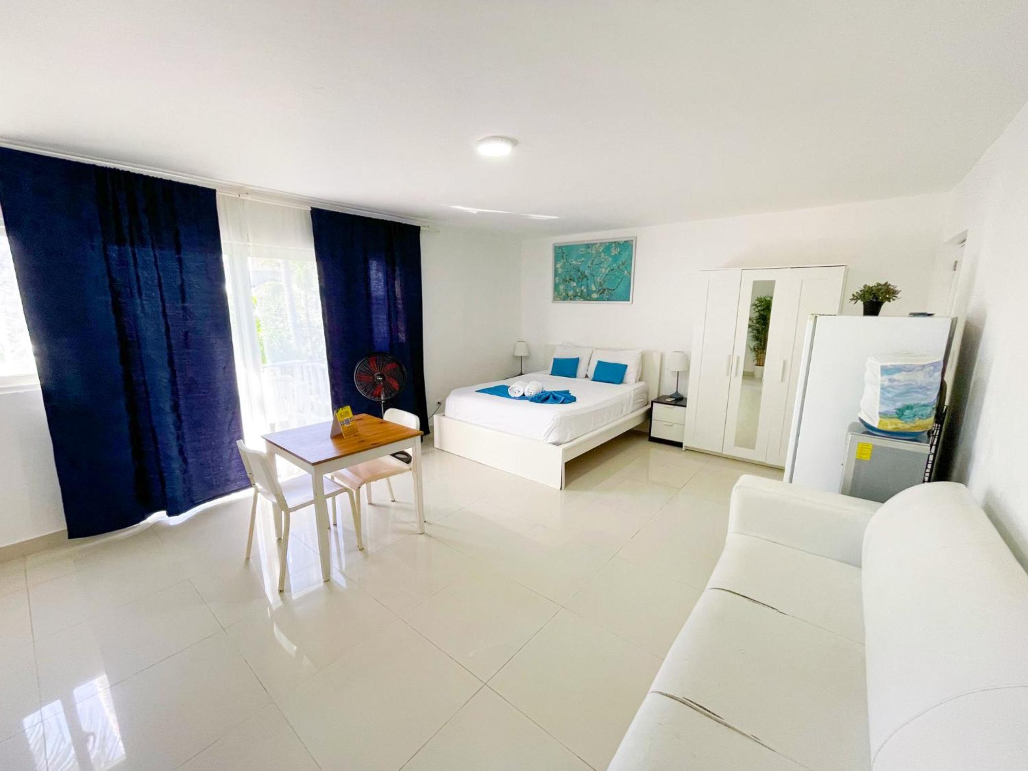 Sol Caribe Del Mar Los Corales Bavaro Studios Suites Beach & Pool بونتا كانا المظهر الخارجي الصورة