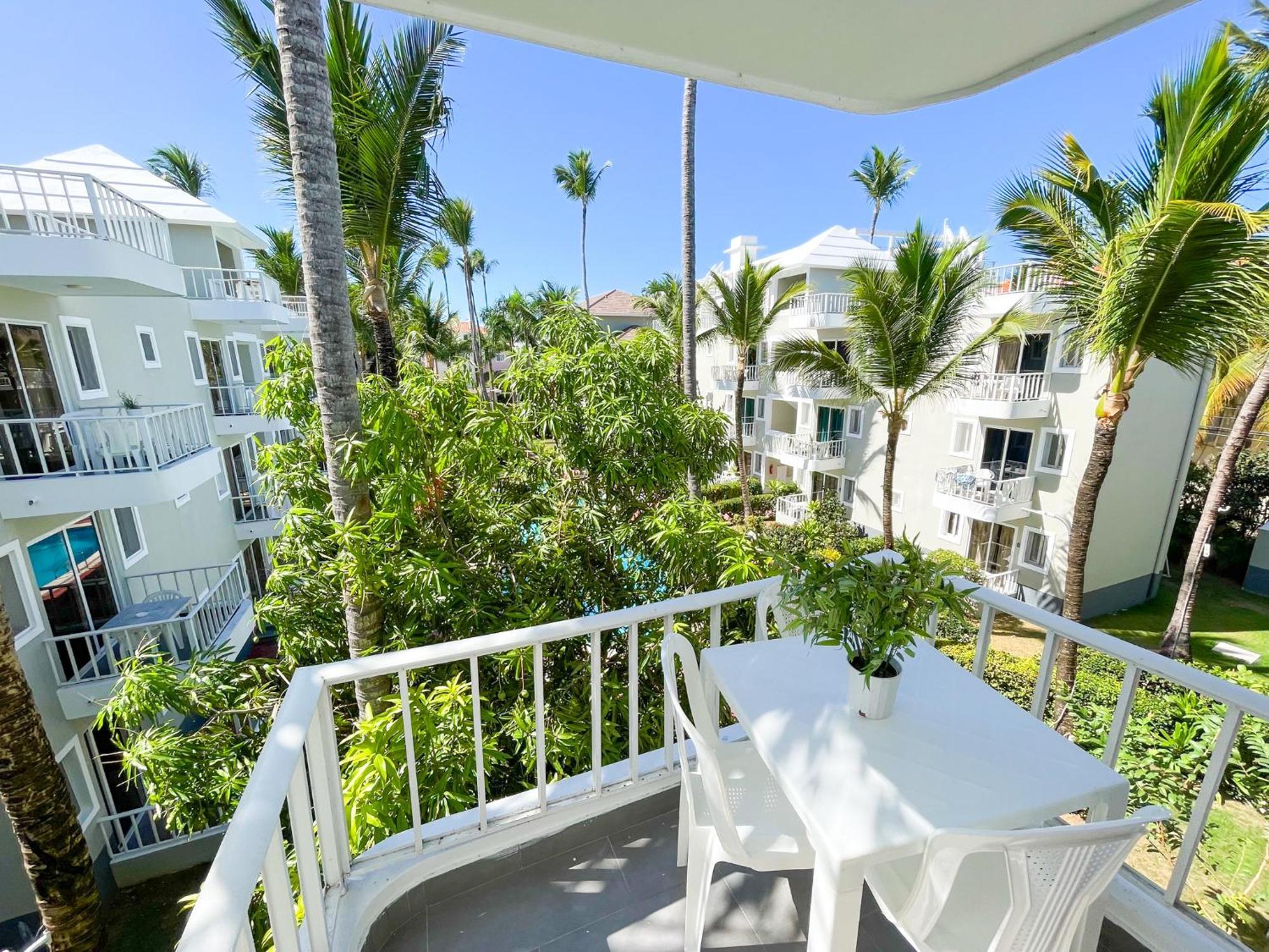 Sol Caribe Del Mar Los Corales Bavaro Studios Suites Beach & Pool بونتا كانا المظهر الخارجي الصورة